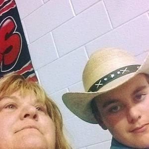 Meet your Posher, Stella